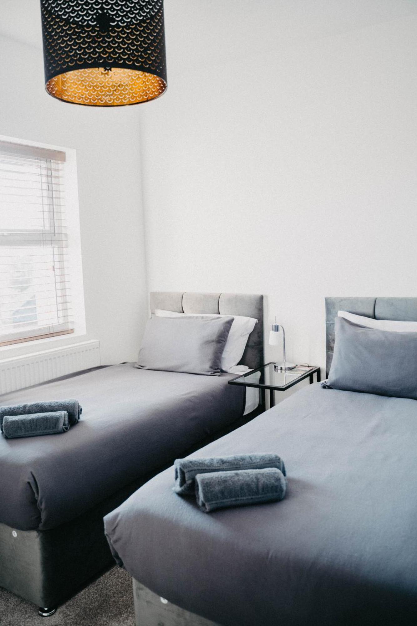 Flat Iron Anfield Hotel Ливърпул Екстериор снимка