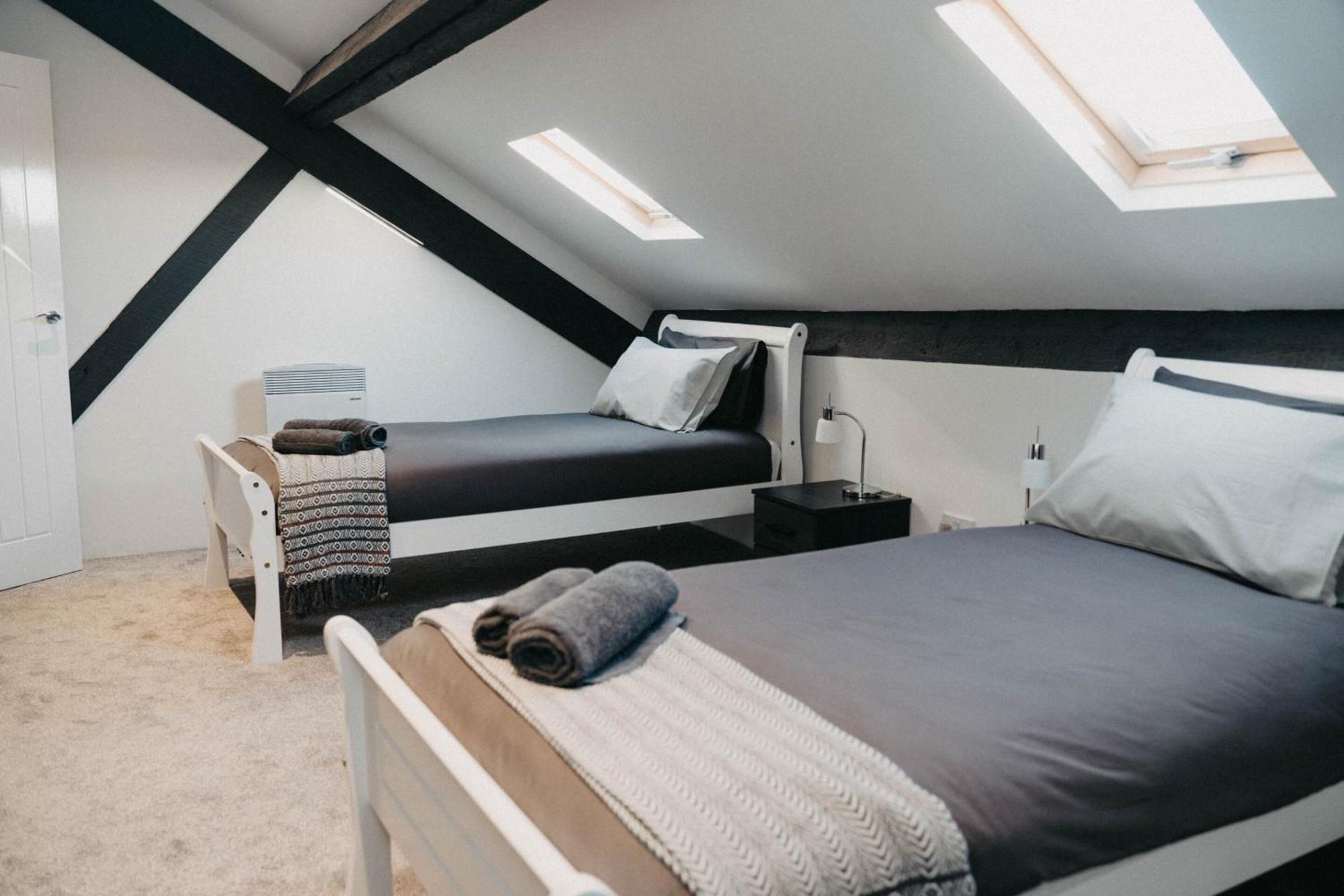 Flat Iron Anfield Hotel Ливърпул Екстериор снимка